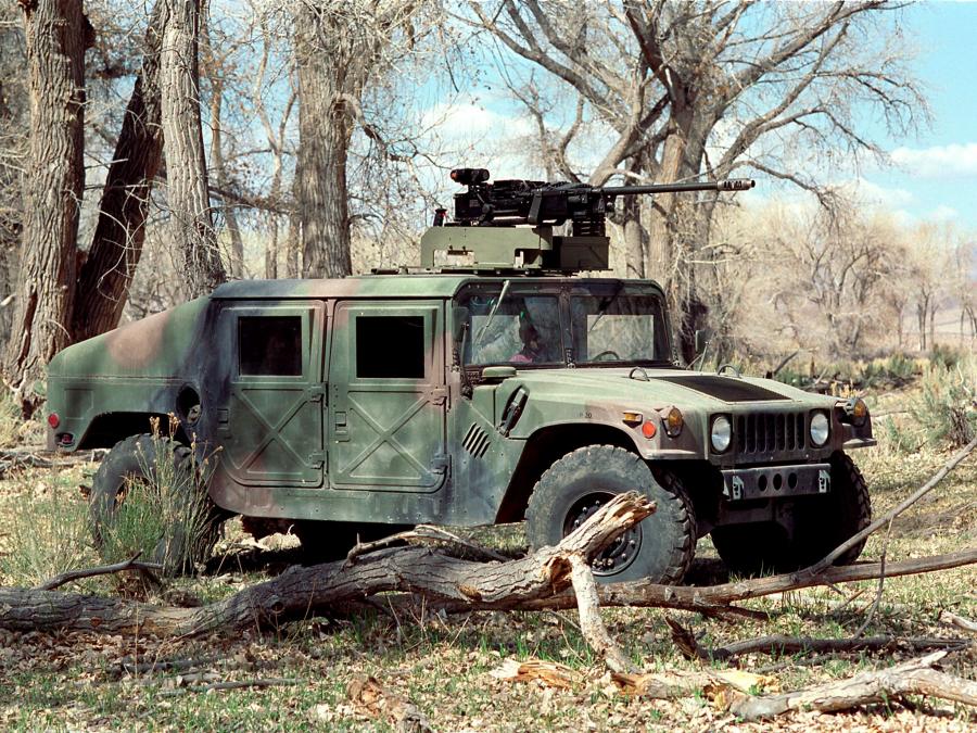  HMMWV M1025 1984 года  (фото 2 из 16)